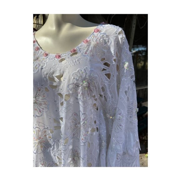White Angel Wing Caftan Dress Sequins Embroidery Cutwork - Picture 5 of 16
